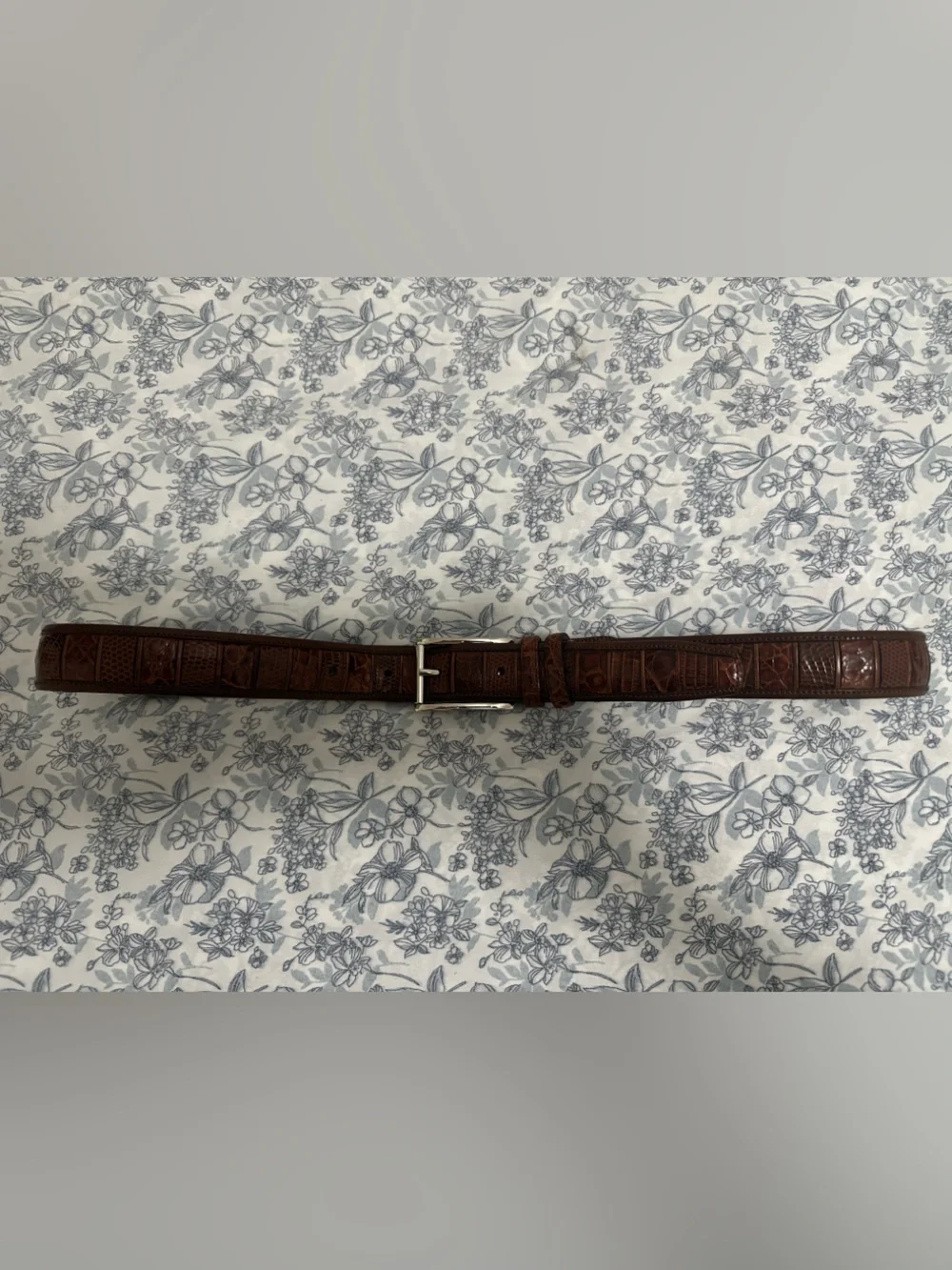 Mezlan 🐊 Brown Embossed Leather Dress Belt with Silver Buckle